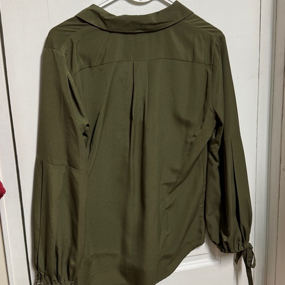 Banana Republic Olive Button-Down Shirt - Picture 8 of 8